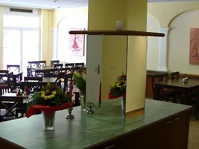 Stadthotel Wagram Дойч-Ваграм